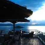 John & George Hotel 4*