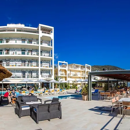 Hotel John & George 4*