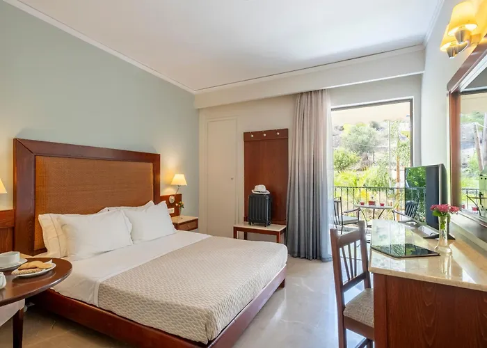 John & George Otel 4*