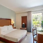John & George Hotel 4*