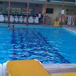John & George Hotel 4*